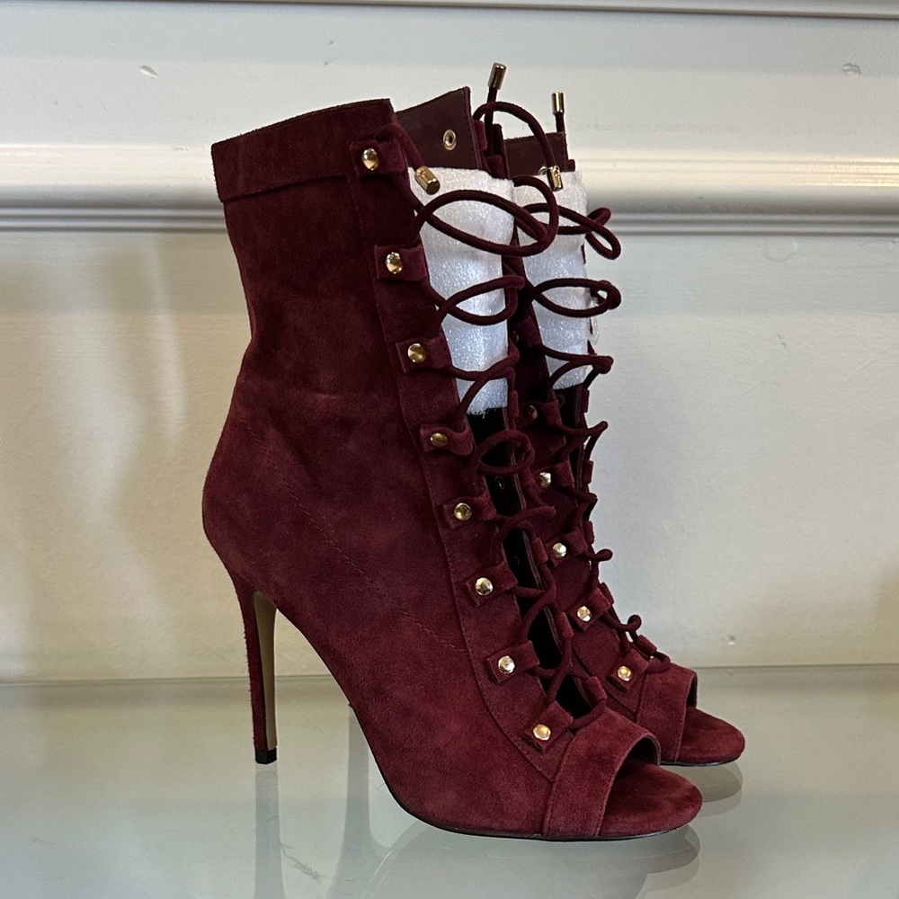 Elegant Burgundy Suede Lace-Up Heeled Booties